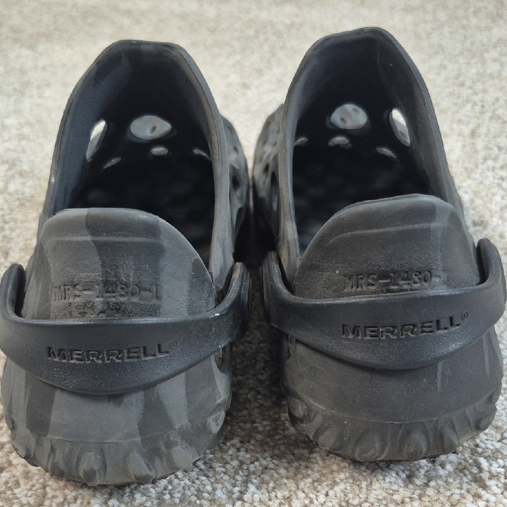 Merrell Ventilated Grey Clogs - Picture 2 of 6